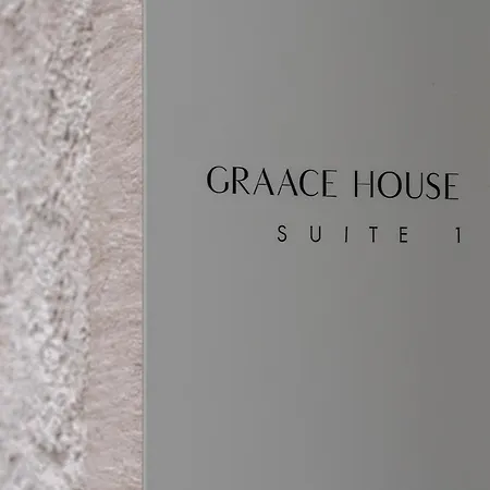 Graace House Suites Люксембург Экстерьер фото