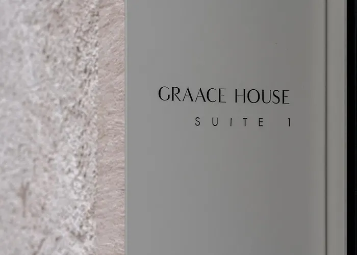 Graace House Suites